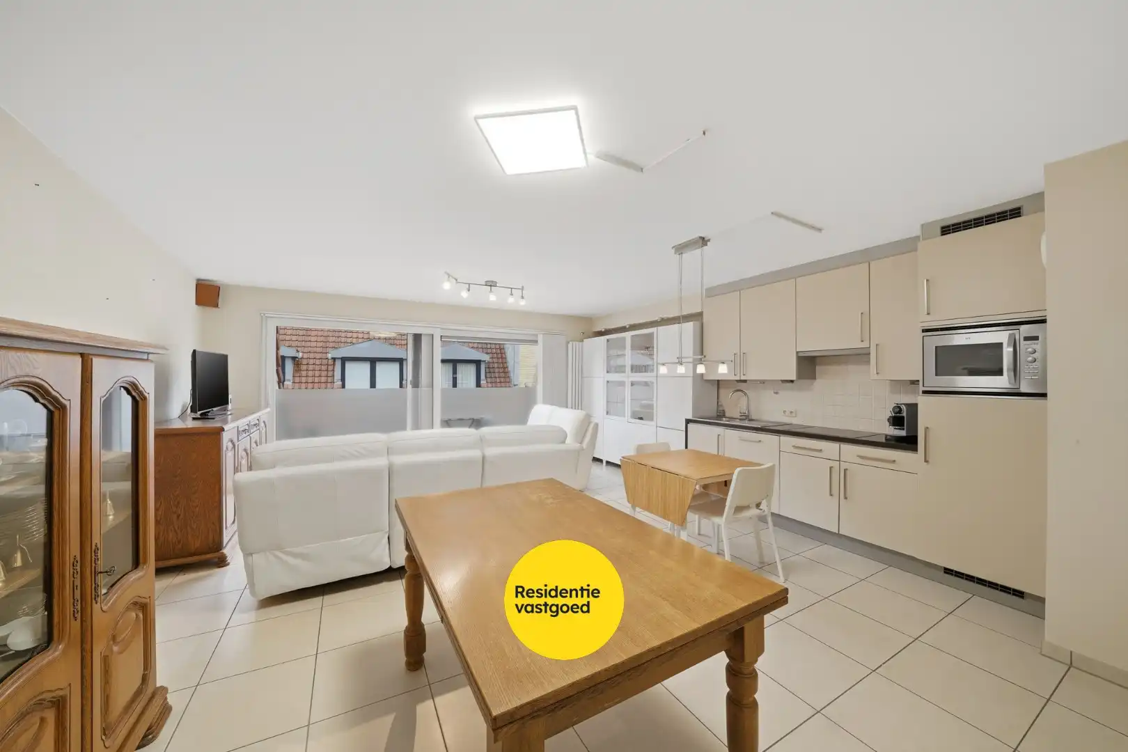 Instapklaar duplexappartement met 2 slaapkamers in Bredene Duinen foto 5