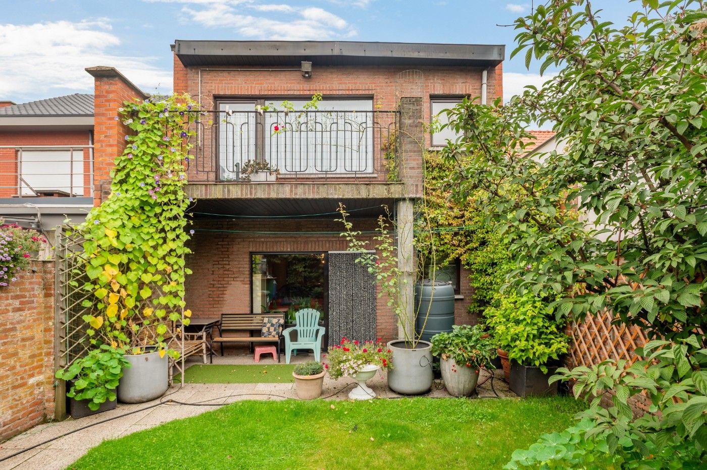 Te renoveren bel-etagewoning met 3 slpk., inpandige garage en tuin foto 23