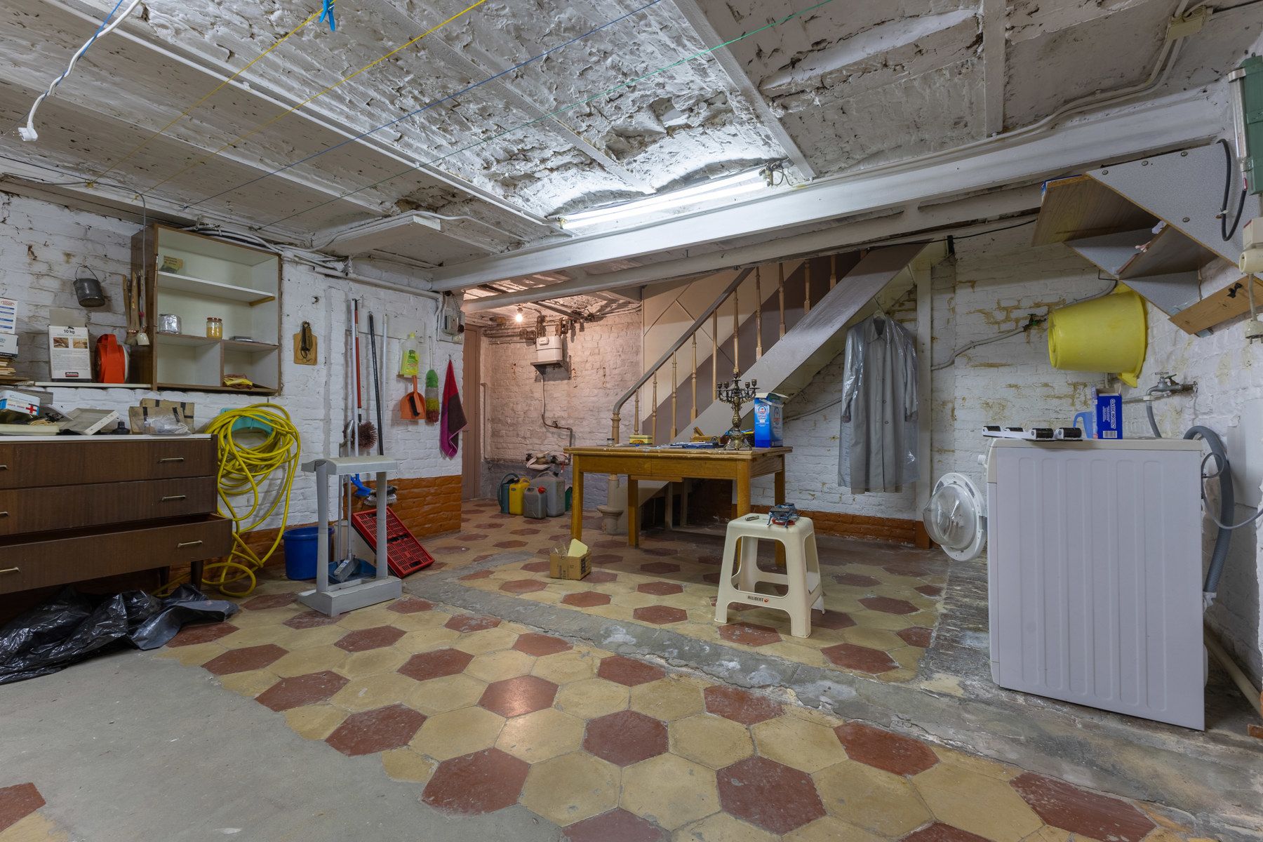 Zeer gunstig gelegen herenwoning met 5 slaapkamers en tuin foto 26