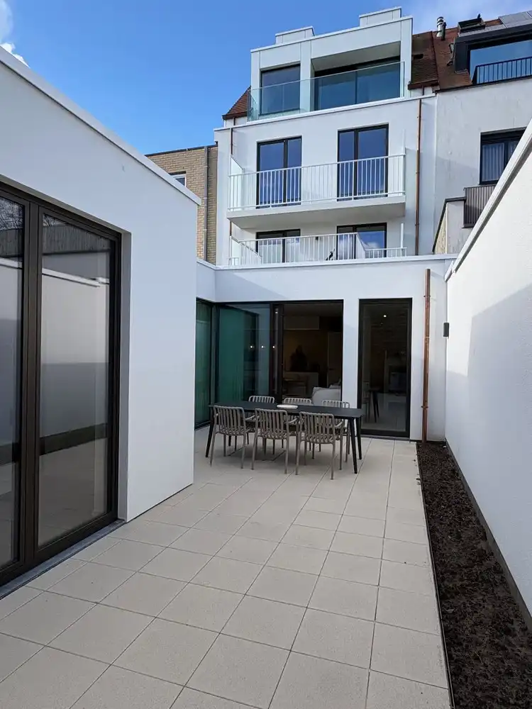 Mooi nieuwbouwappartement met 2 slk en 2 badkamers foto 3