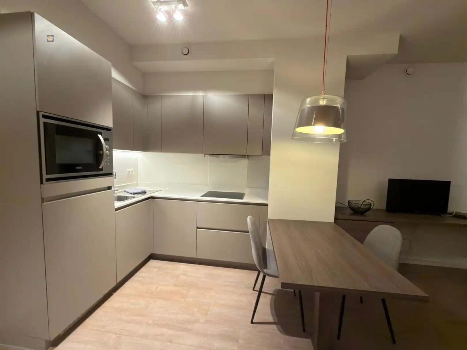 Volledig bemeubeld 1-slaapkamerappartement met terras in Machelen foto 4