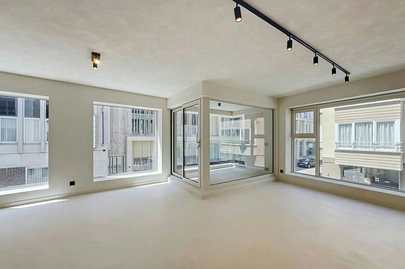 Opbrengsteigendom met 3 appartementen te koop in Knokke-Heist foto 4