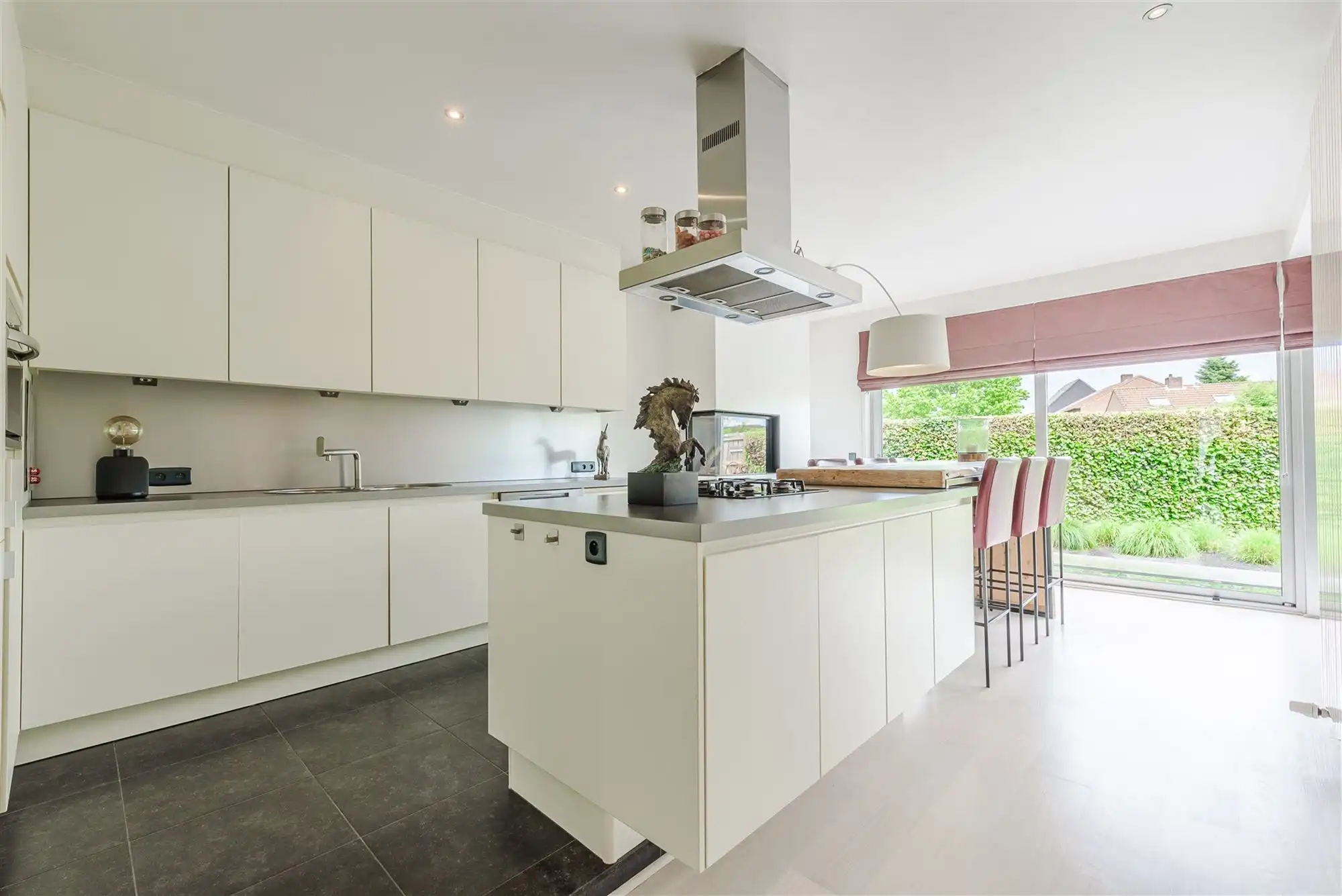 Vrijstaande woning met ruimte voor vrij beroep foto 24