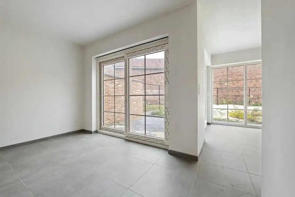 MODERNE NIEUWBOUWWONING OP TOPLOCATIE IN WAASMONT foto 9