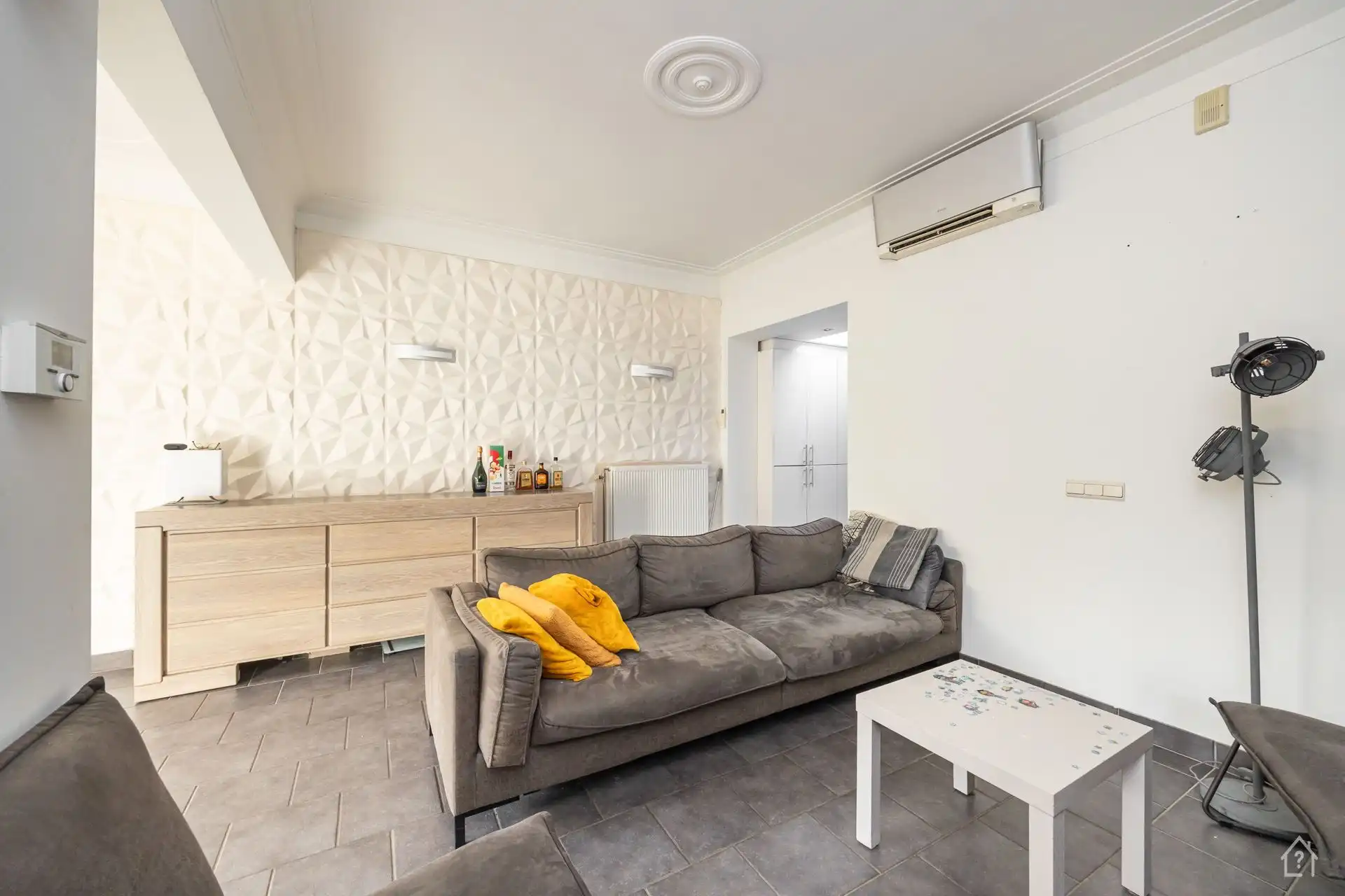 Ruime hoekwoning met 3 slaapkamers foto 4