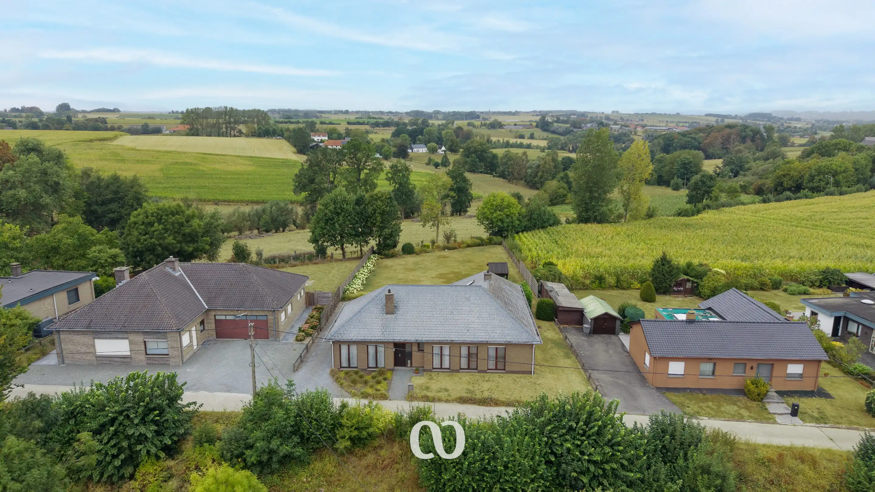 Hoofdfoto van de publicatie: Uniek gelegen gelijkvloerse woning met prachtig zicht