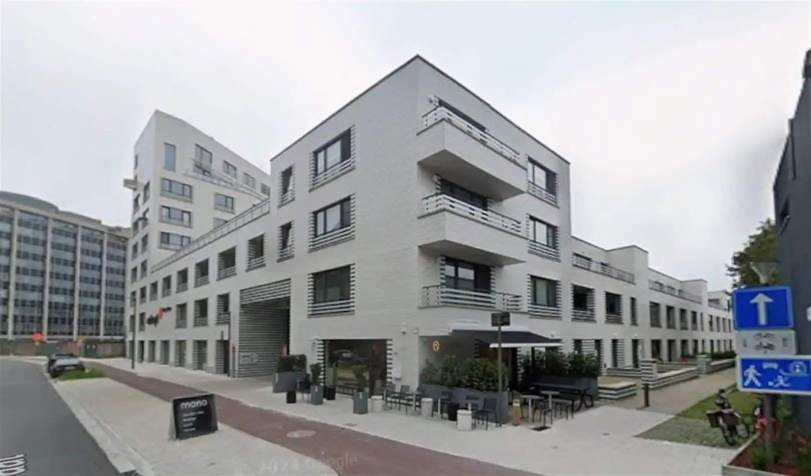 Appartement foto {{pictureIndex}}