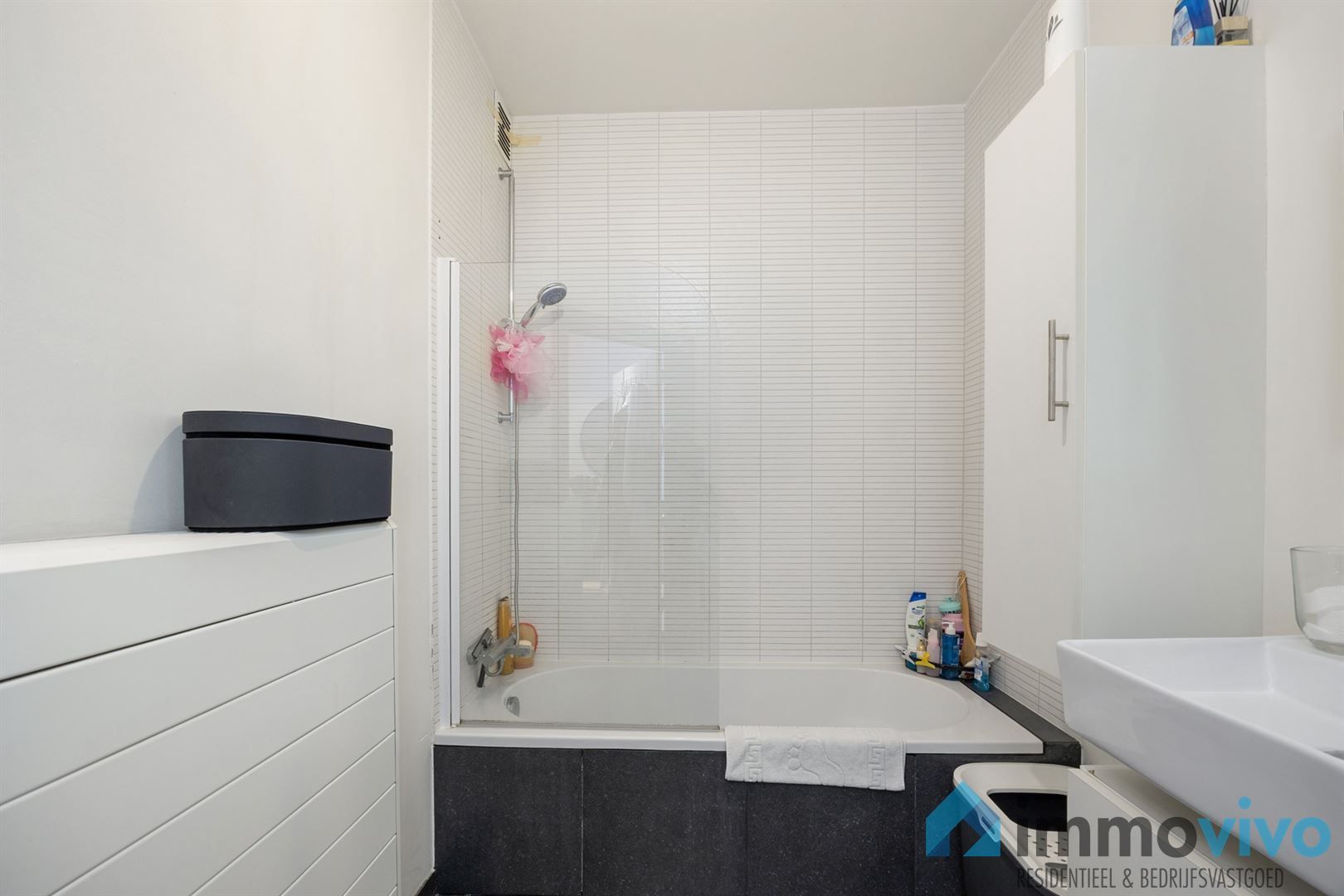 Stijlvol 2-slaapkamerappartement met groot terras en lift (bouwjaar 2007). foto 12