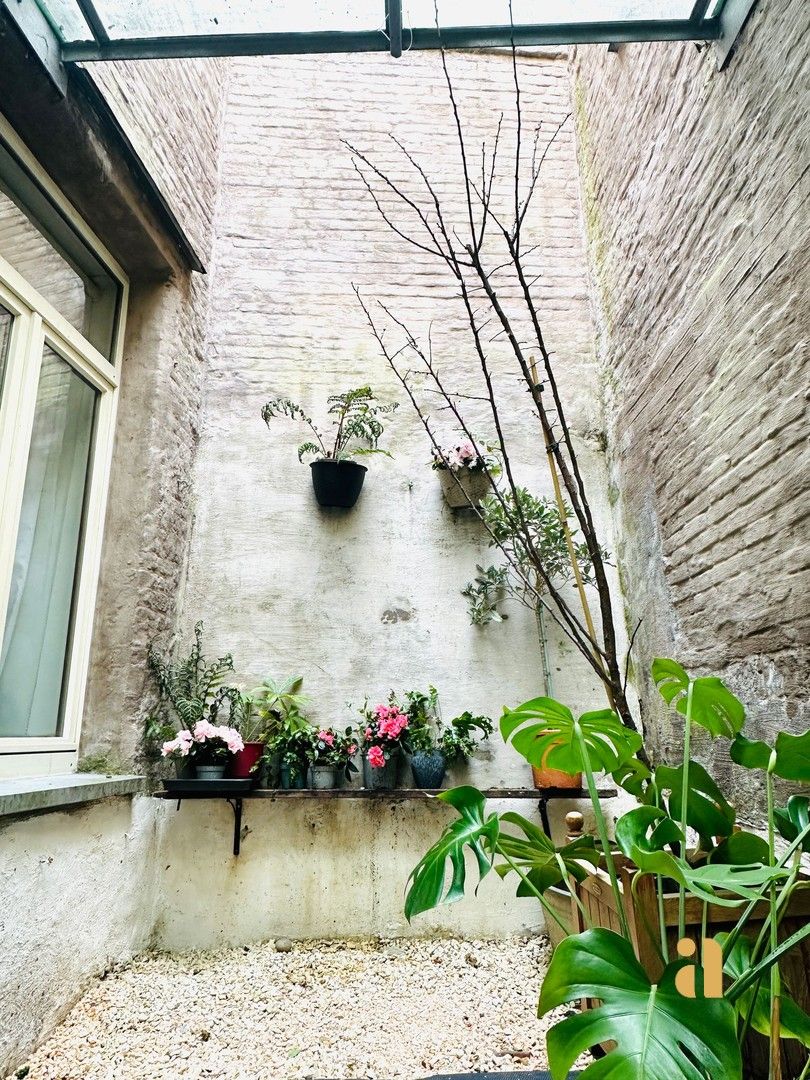 Uniek handelspand met woonst in de charmante Serpentstraat foto 18