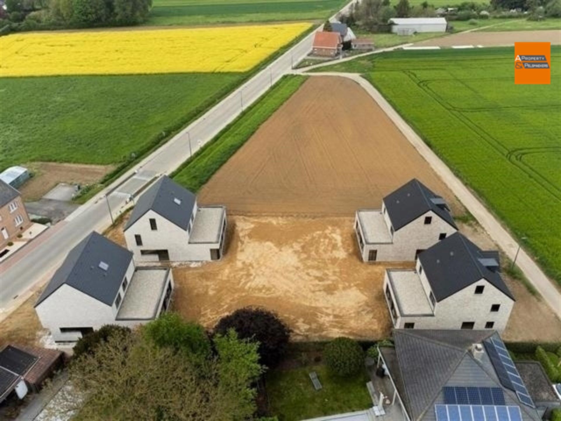 Nieuwbouwwoning met 4 slaapkamers foto 23