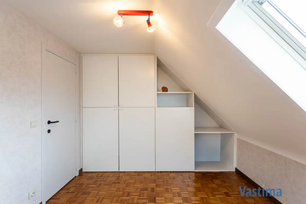 Ruimte, rust en comfort voor het hele gezin in het hart van Baardegem foto 15