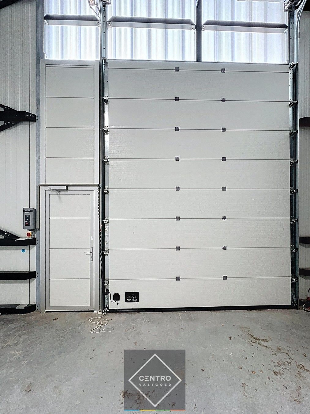 Nieuwbouw KMO unit (± 264m²) TE HUUR, laadpalen én hypercharger aanwezig! Bedrijvenpark "Diamant" te Dikmuide. foto 13