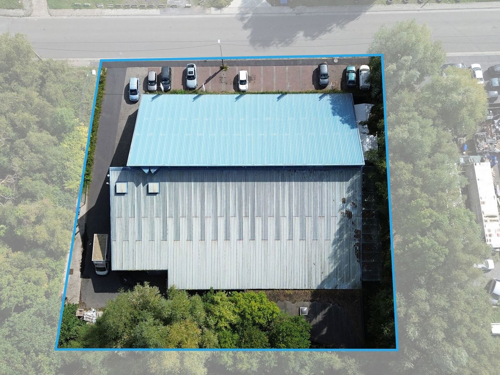 Handelspand 1.400 m² te huur in Moeskroen foto 3