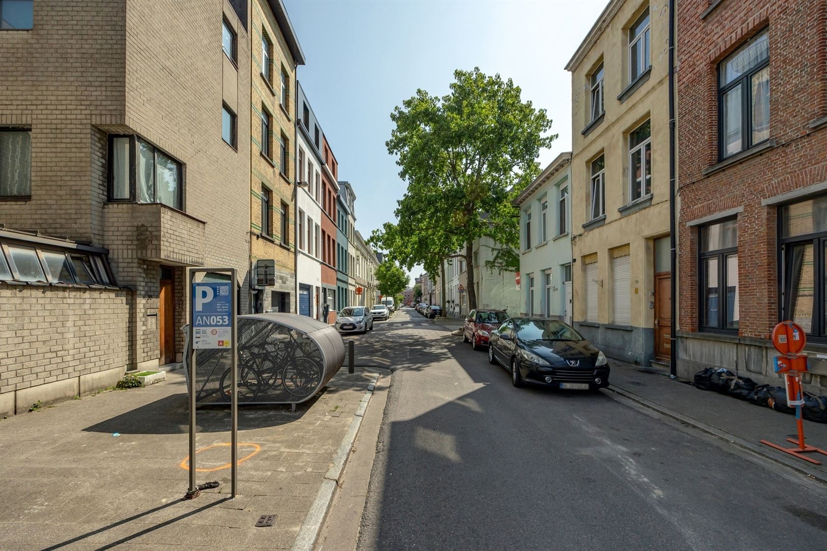 Stadswoning met tuin en 2 slaapkamers nabij Park Spoor Noord foto 24