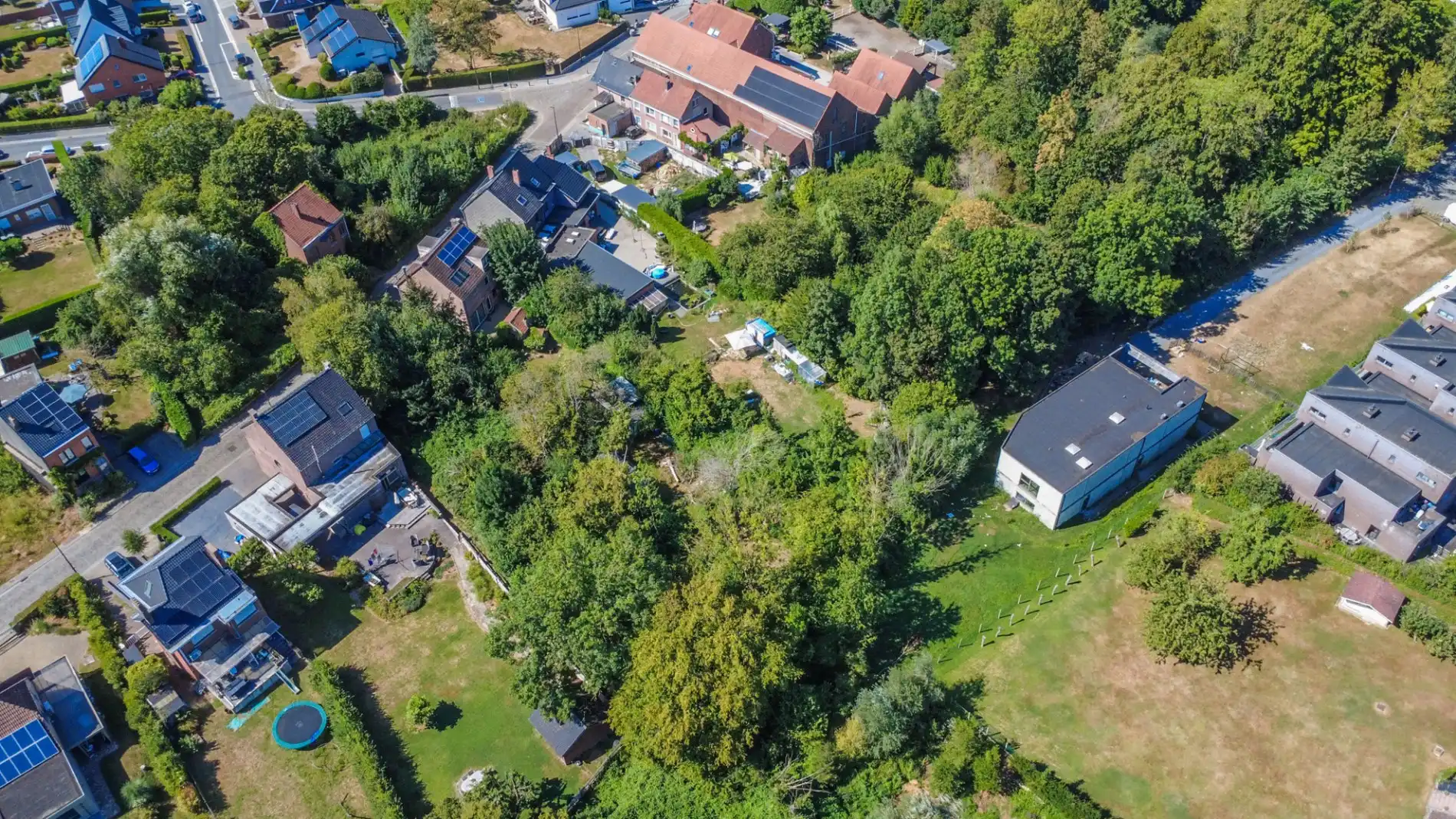 UITZONDERGELIJKE GELEGEN VILLABOUWGROND ! foto 5