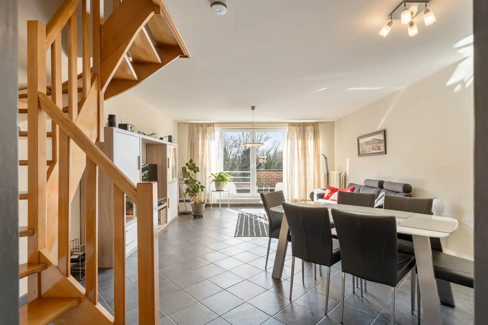 Appartement van 1994 met autostaanplaats te koop in Kessel-Lo foto 5