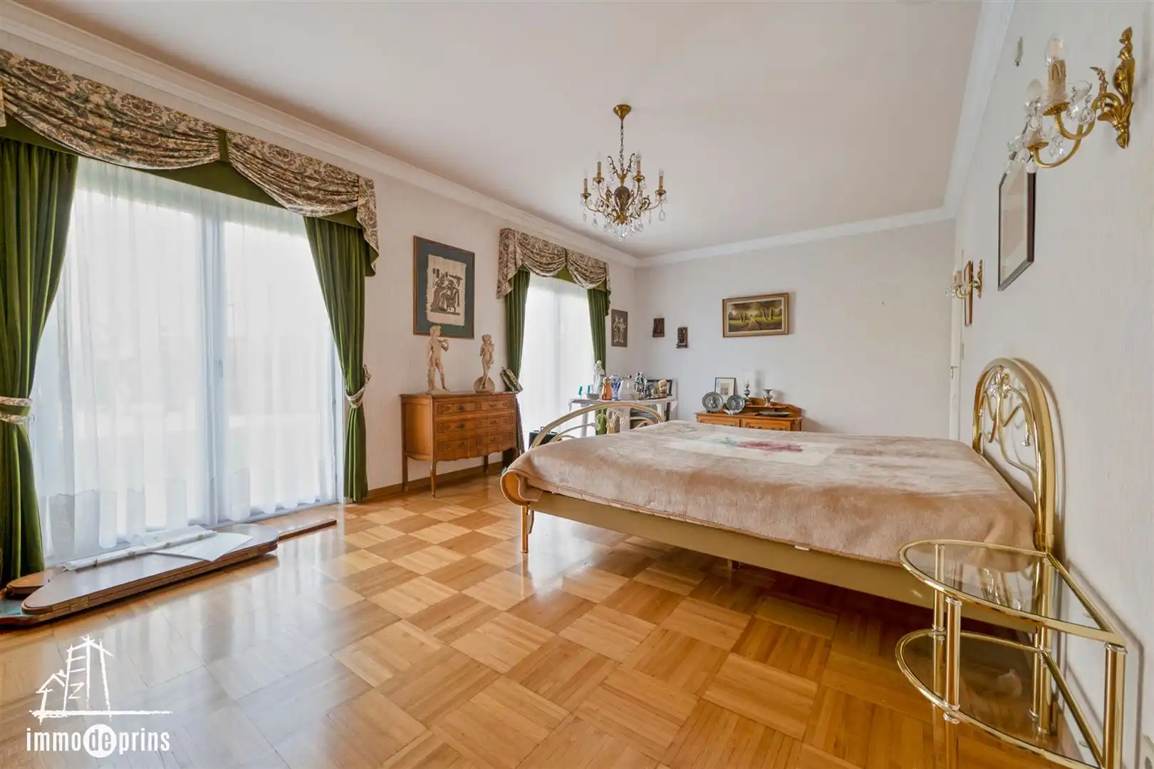 Villa, open bebouwing foto 4