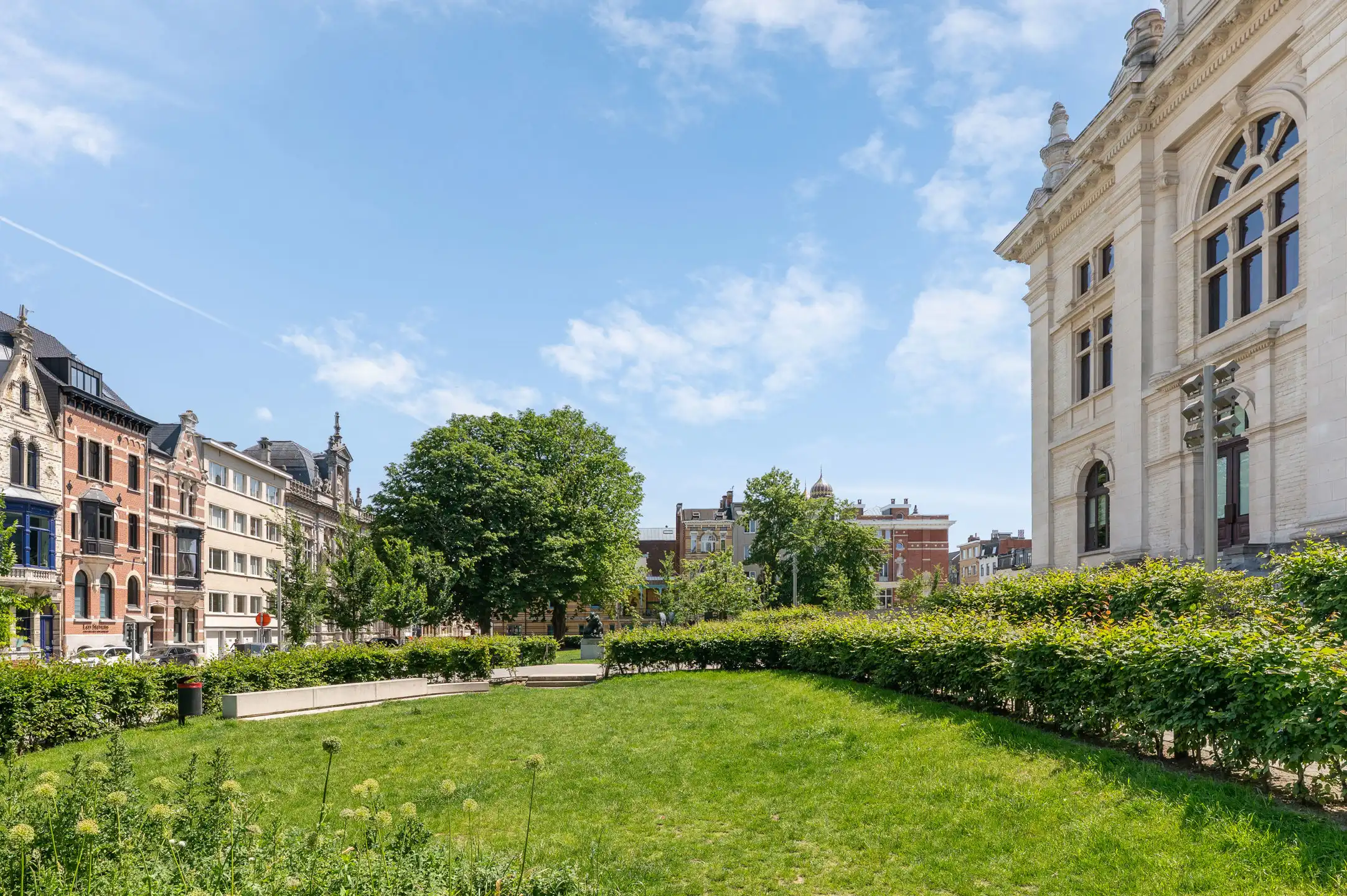 Ruim appartement met uniek zicht op KMSKA foto 19