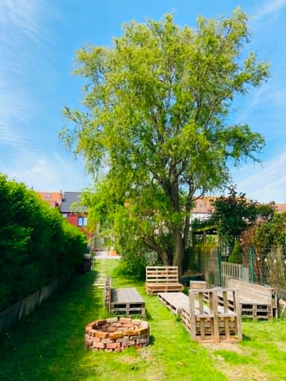 Goed gelegen woning met grote zonnige tuin foto 17
