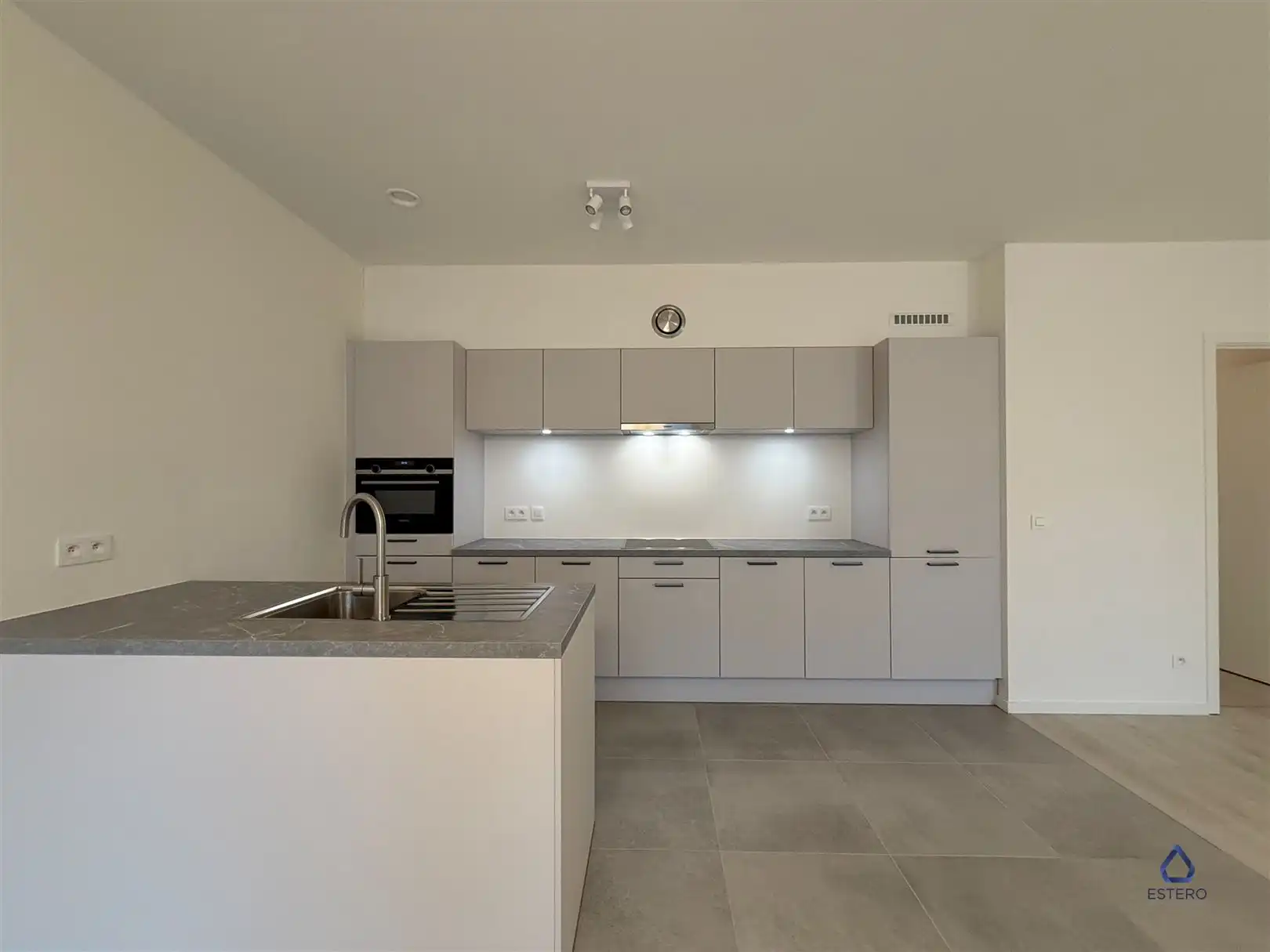 Nieuwbouwappartement met 2 slaapkamers op een topligging foto 8