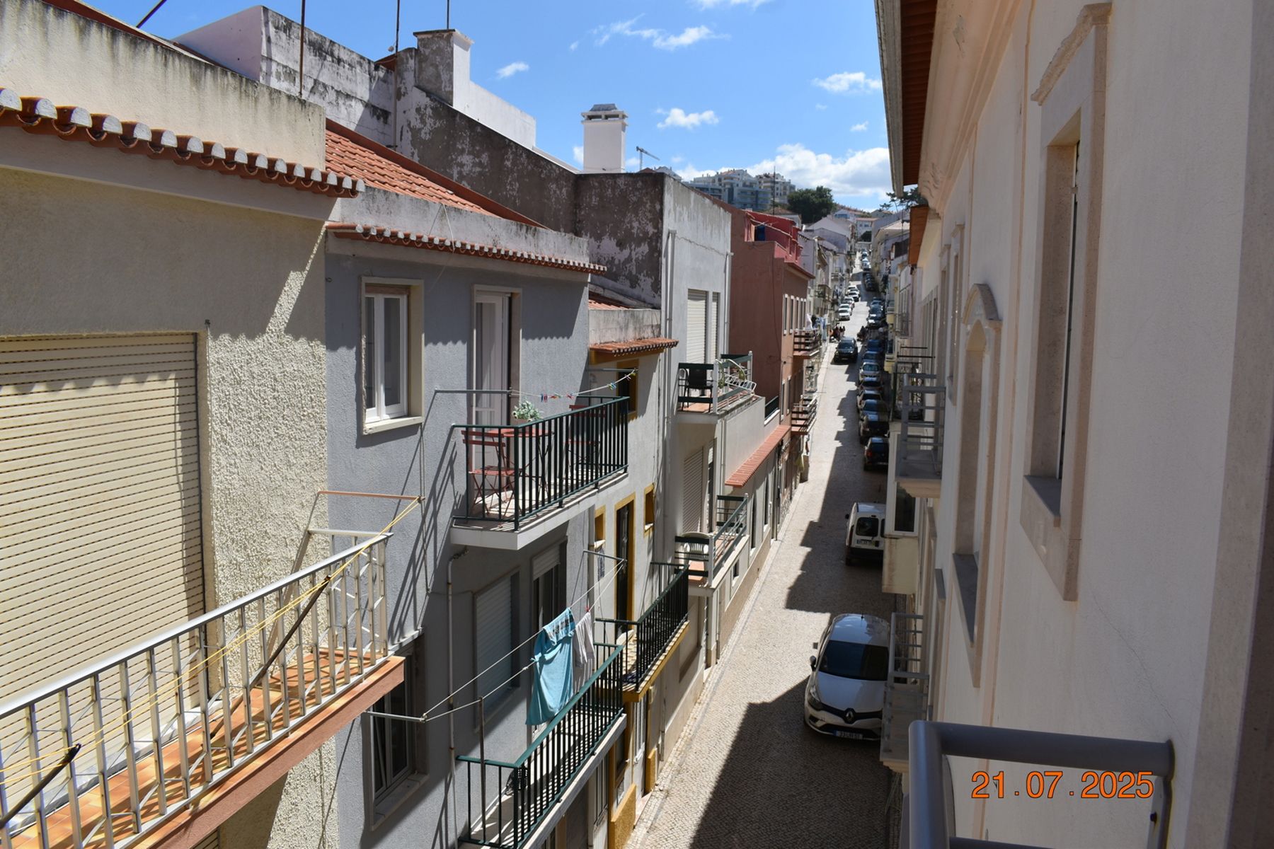 Charmante Duplex met 3 Slaapkamers in het Hart van Nazaré – Slechts 50m van het Strand!  foto 3