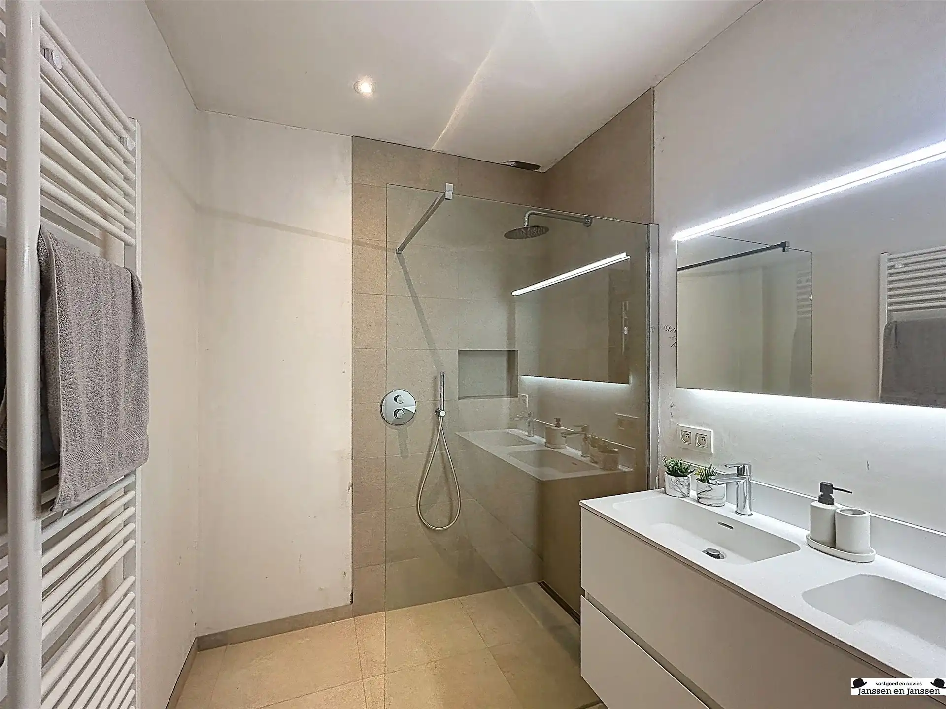 Luxueus energiezuinig nieuwbouw appartement B0.4 foto 11