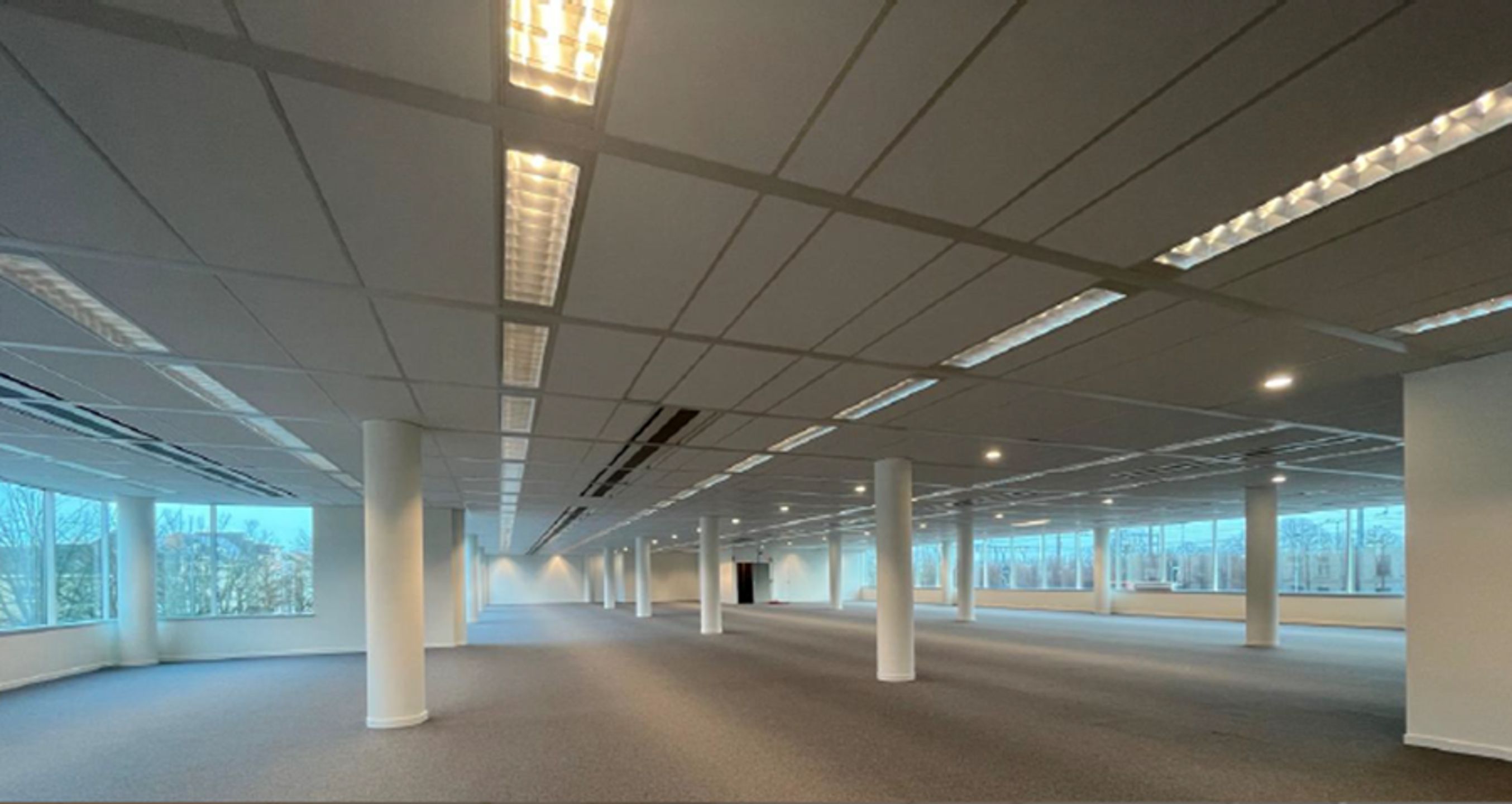 Moderne kantoorruimte te huur aan het station van Mechelen foto 3