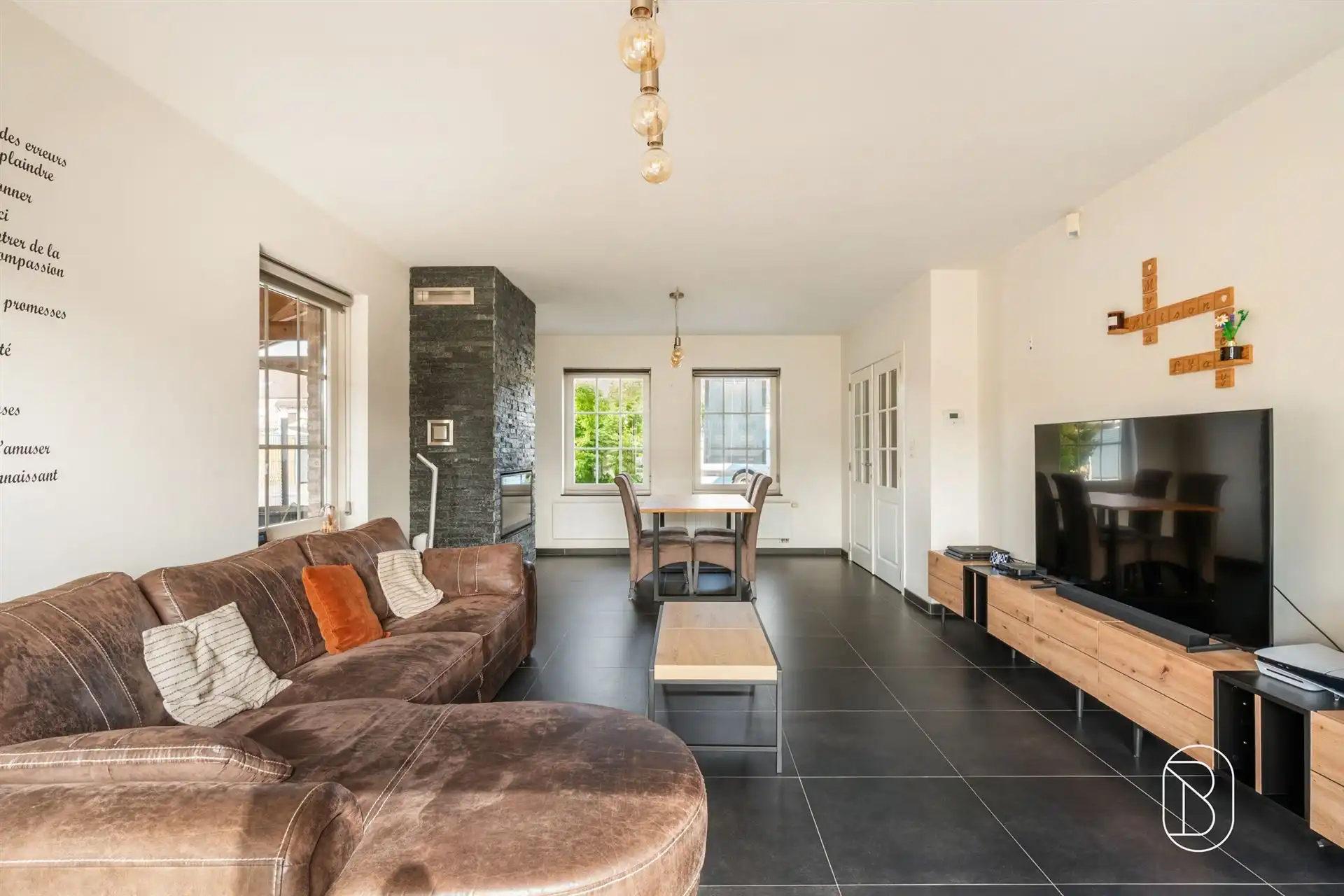 Recente HOB, perfect gelegen in een gewilde woonwijk. foto 7