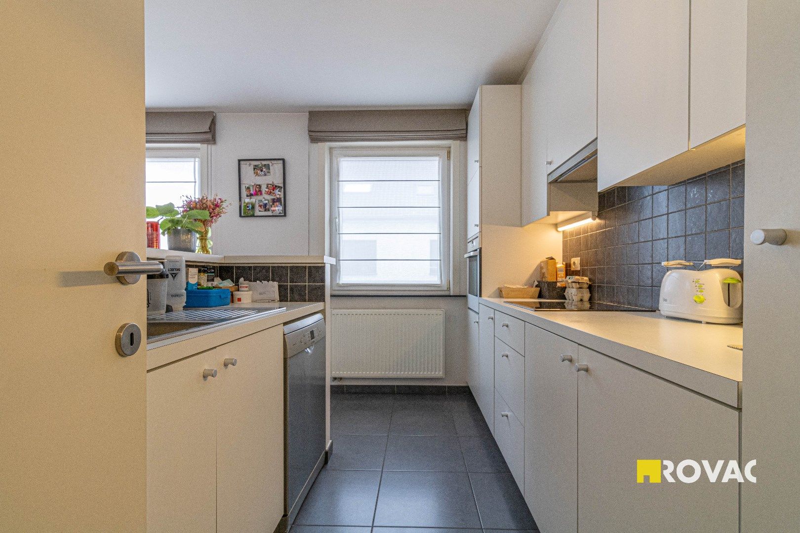 Ruim duplexappartement (130 m²) op de 1e en 2e verdieping met 2 terrassen en garage foto 9