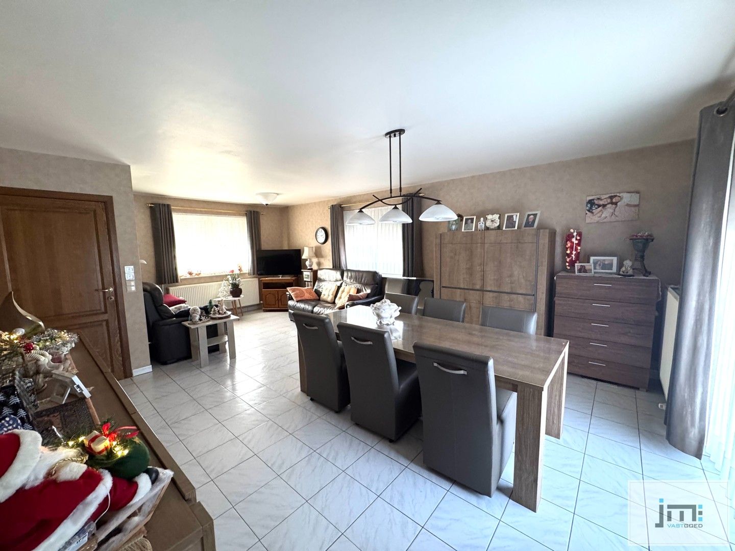 Charmante halfopen bebouwing in rustige woonwijk te Gelinden foto 3