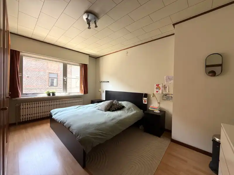 Ruime woning met tuin en garage op uitstekende ligging foto 13