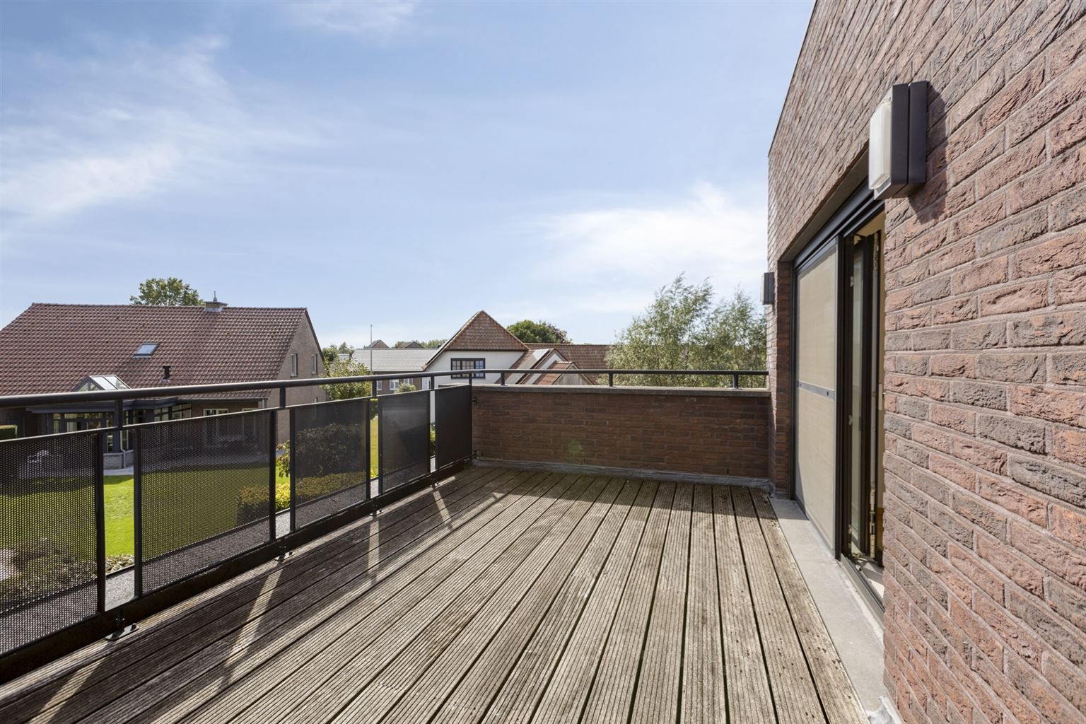 Instapklare, vrijstaande woning op 5a14ca. Voorzien van 4 slaapkamers en een inpandige garage op een rustige locatie in Kinrooi.  foto 19