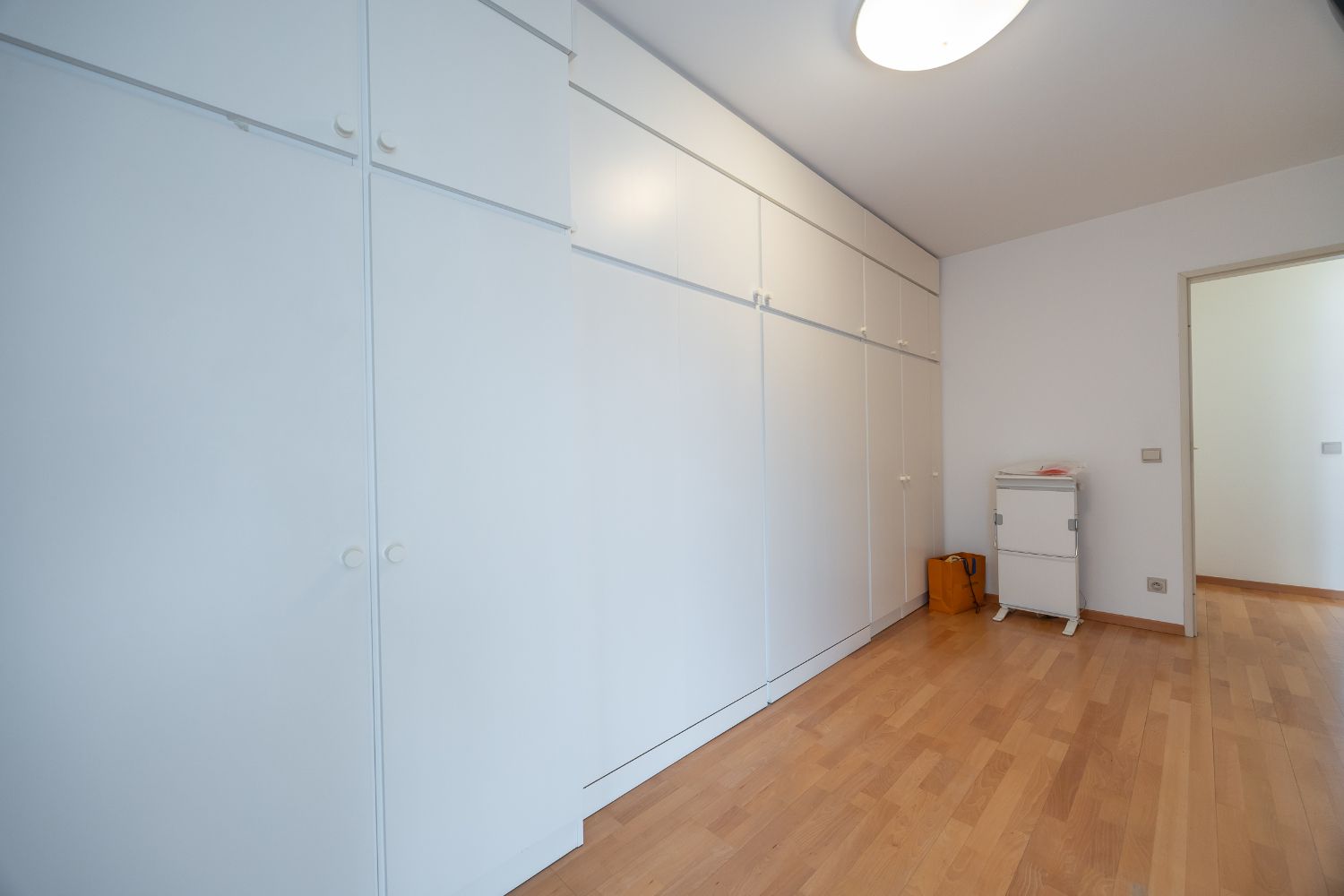 2 slaapkamer appartement op de zeedijk van Oostende foto 11
