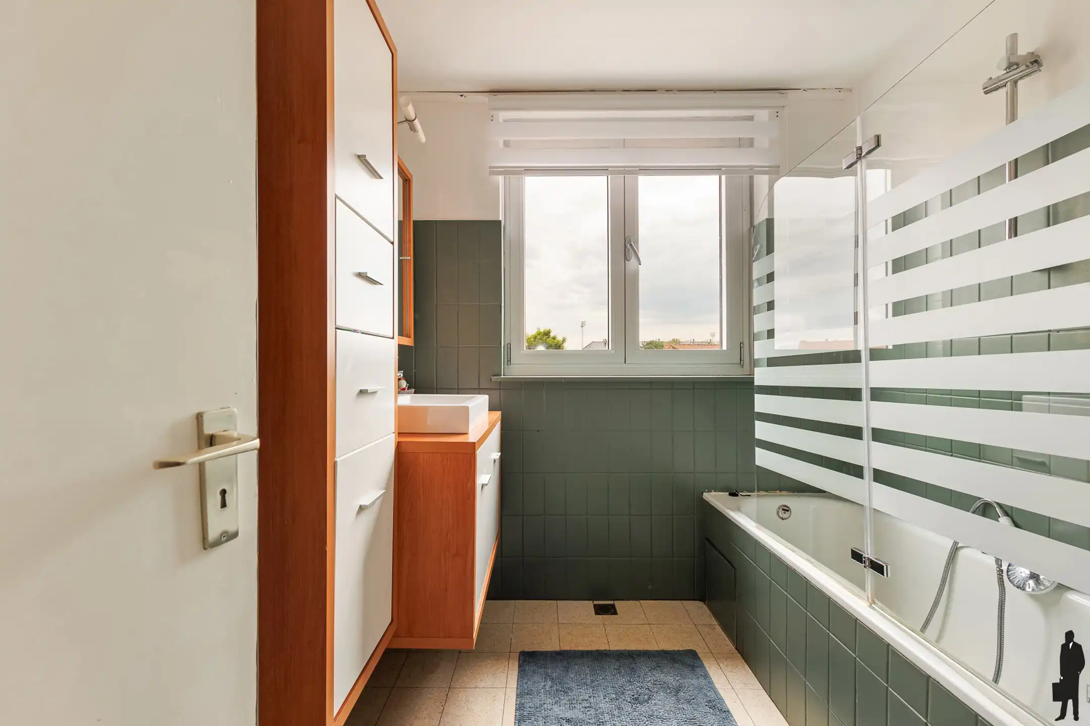 Appartement op zeer gunstige ligging met 3 slpk en garagebox foto 13