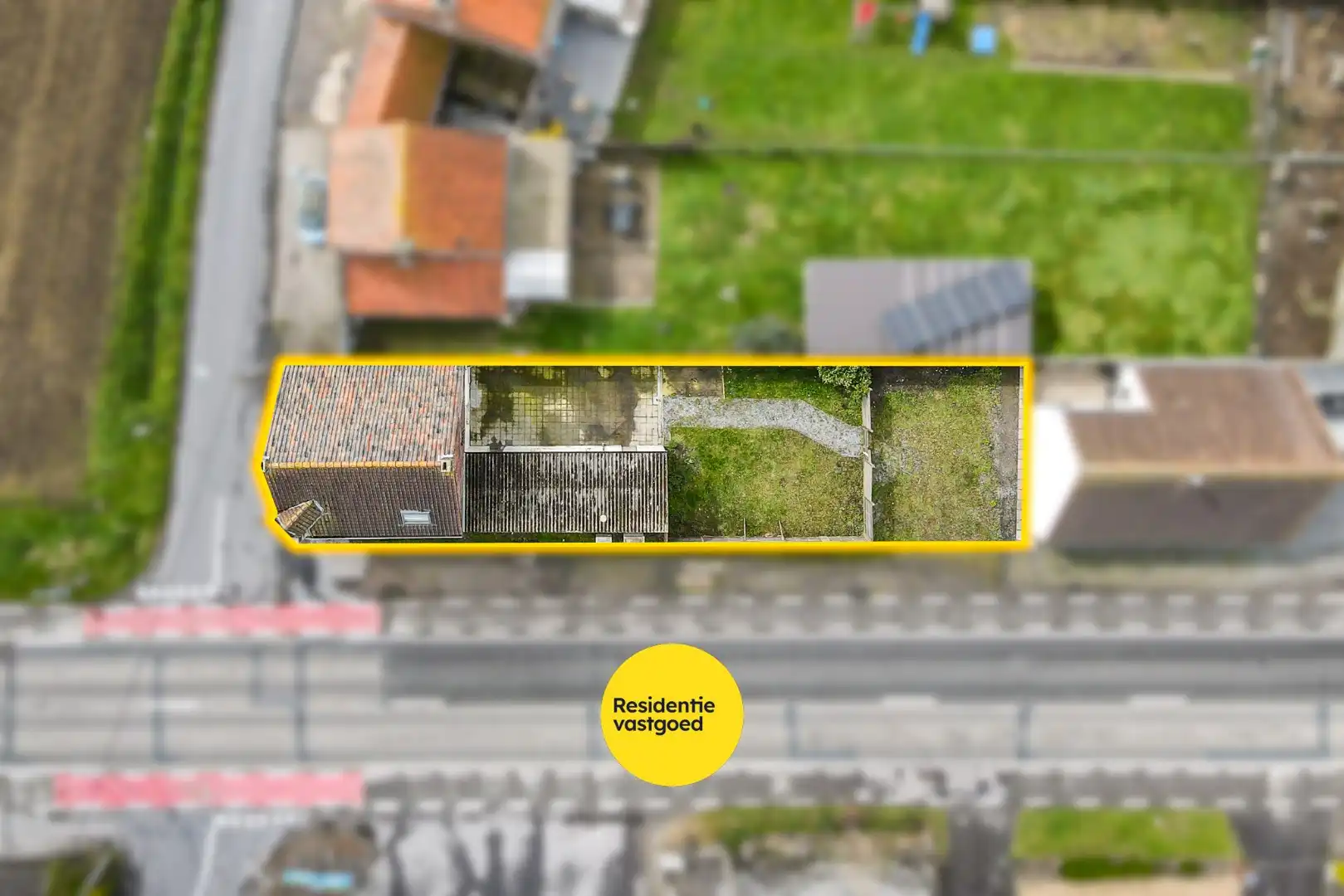 Te renoveren hoekwoning met 3 slaapkamers, tuin en centrale ligging in Ichtegem foto 20