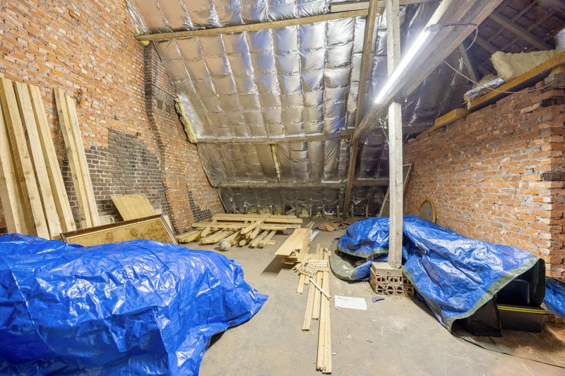 Te renoveren, goed gelegen woning op 8are 75ca foto 24