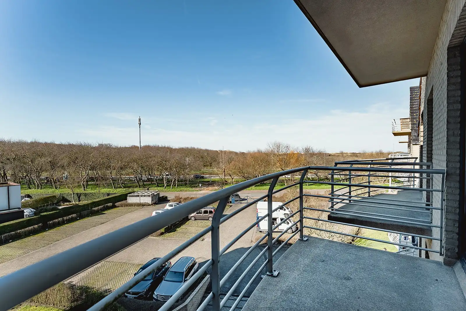 Instapklaar 2 slaapkamer appartement gelegen in De Haan op wandelafstand van het strand en het centrum. foto 20