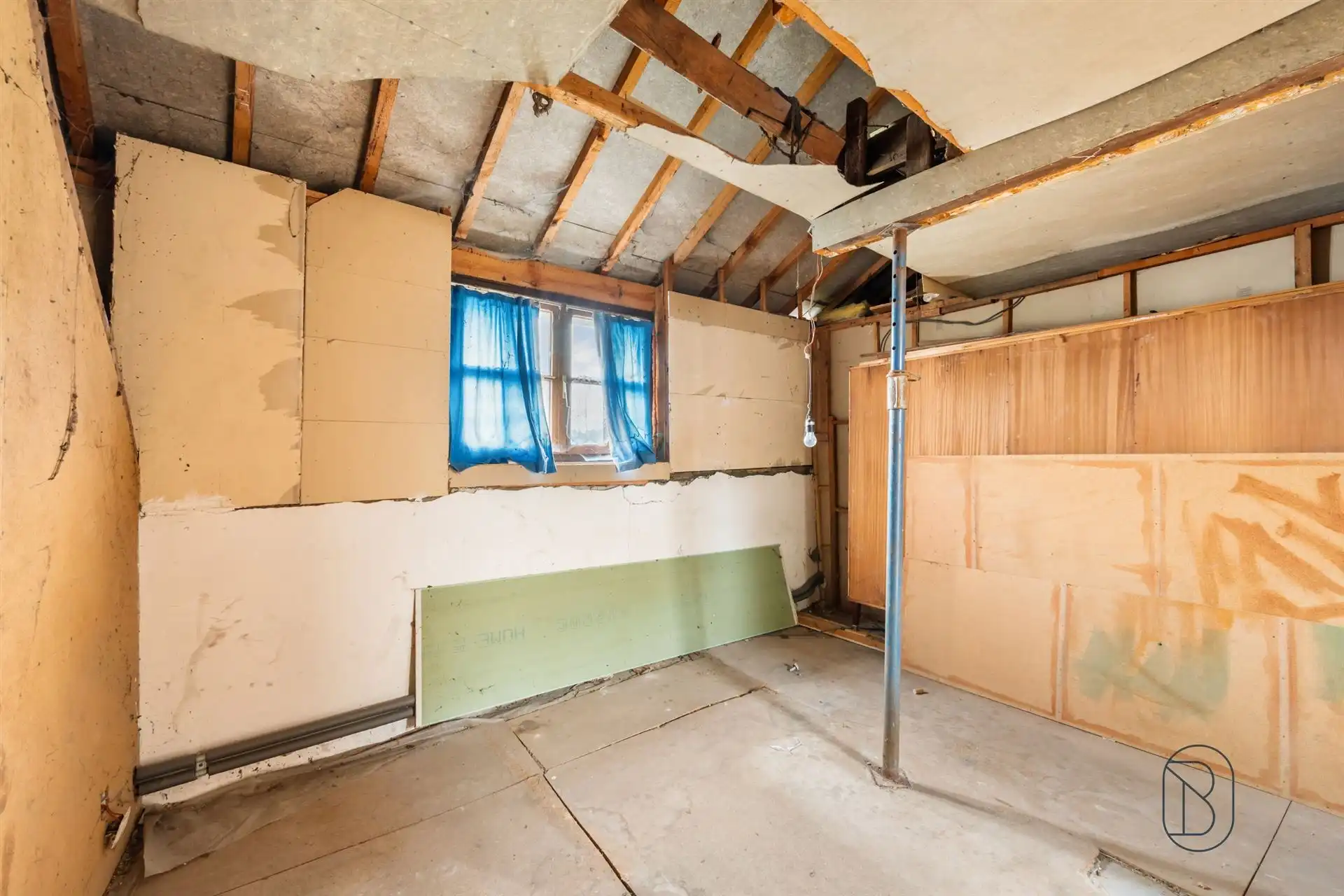 Charmante te renoveren fermette met 2 garages in Ronse foto 23