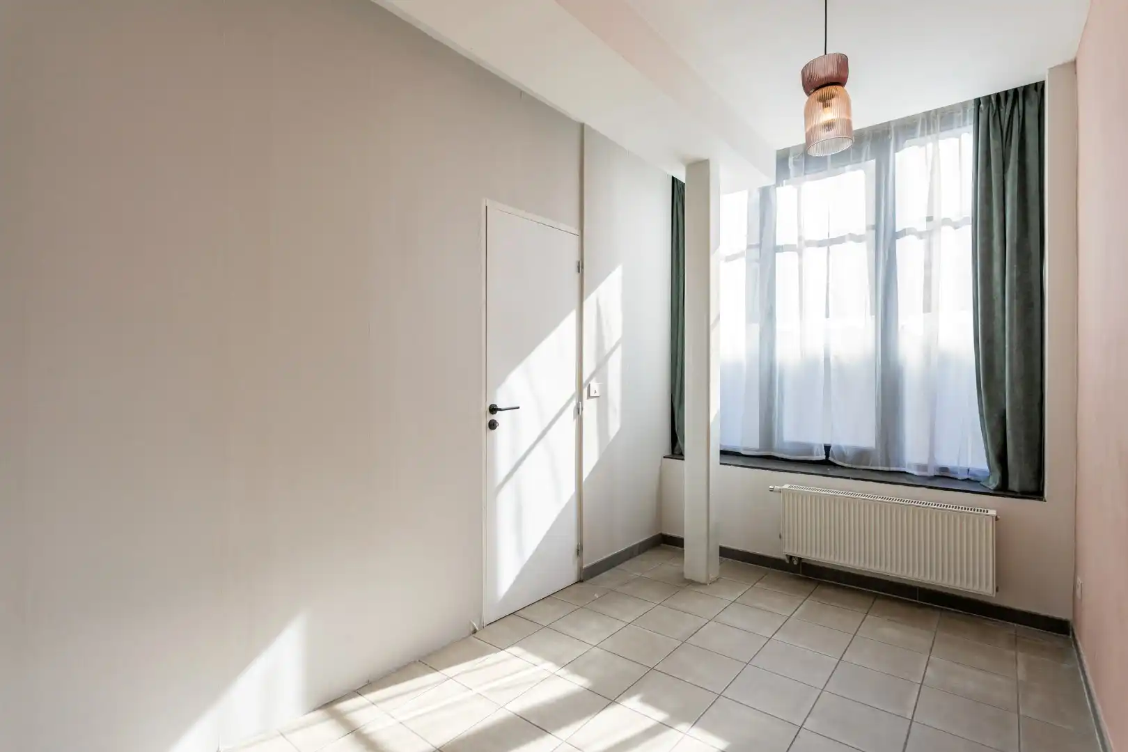 Gelijkvloers appartement met 1 slaapkamer en lage lasten in hartje Halle foto 8