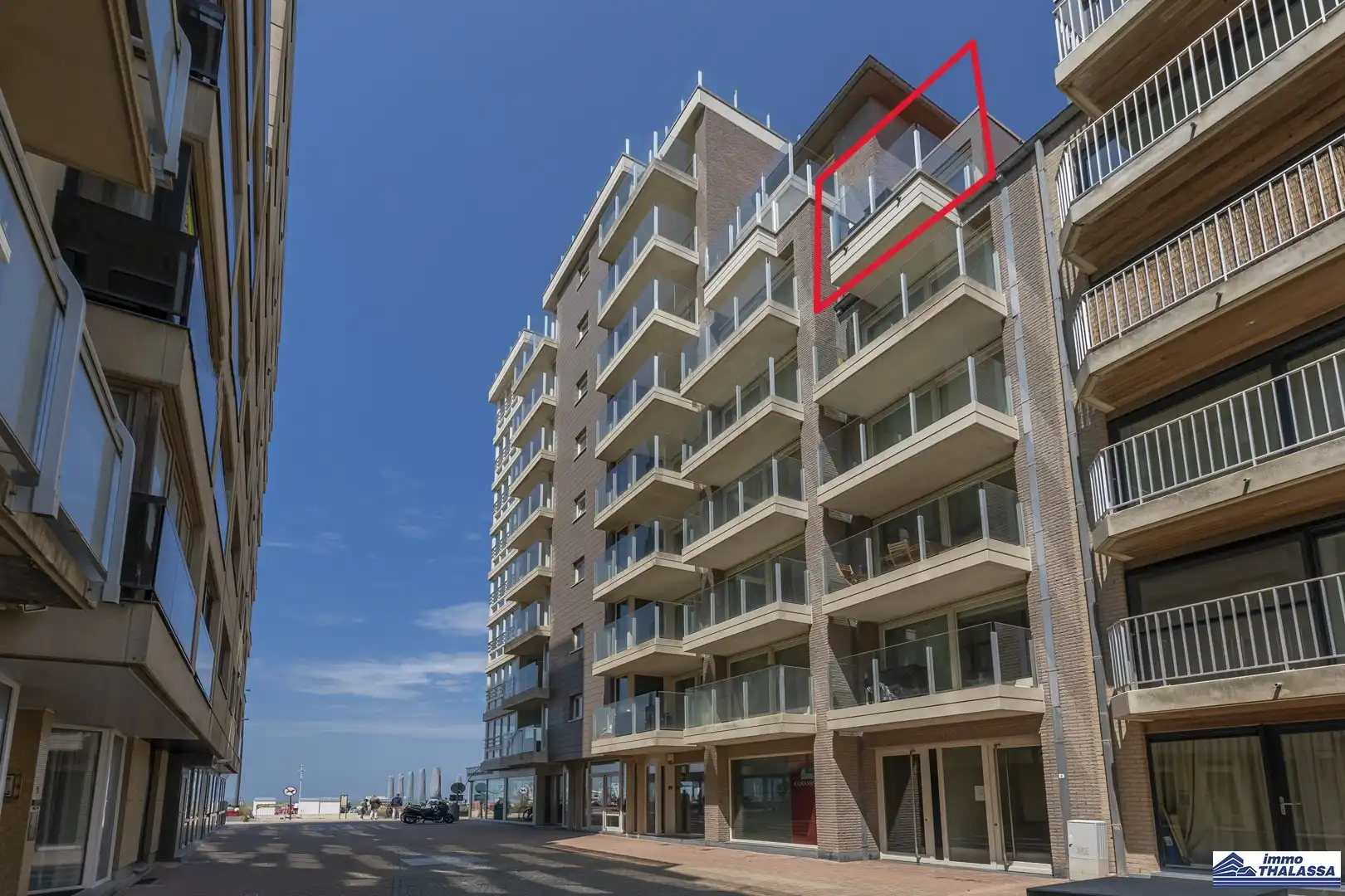 Modern ingericht appartement op de 5e verdieping aan de Ankerweg in De Panne - perfecte uitvalsbasis voor een gezellig verblijf aan zee. foto 23