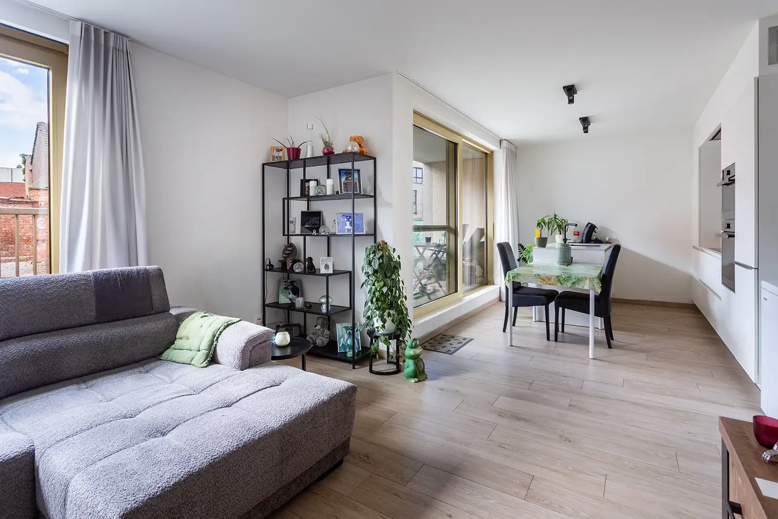 Energiezuinig nieuwbouw appartement met 2 slk en terras foto 3