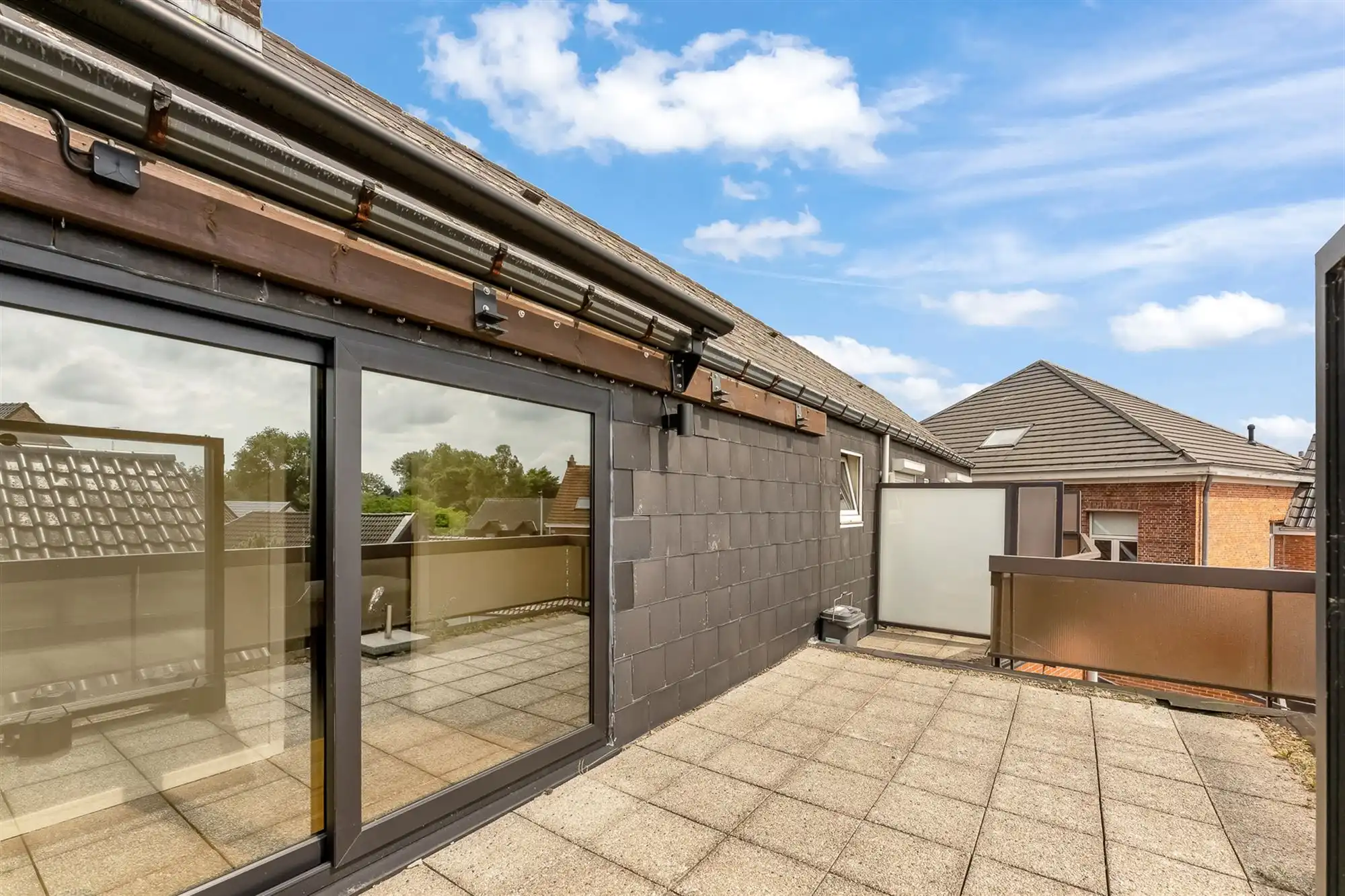 INSTAPKLAAR APPARTEMENT MET RUIM ZONNETERRAS PAL IN CENTRUM BALEN foto 19