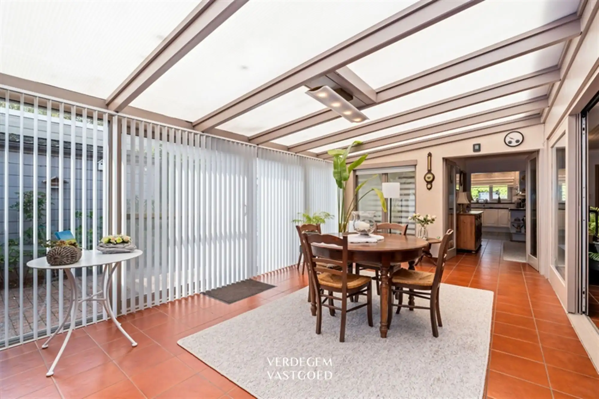 Bungalow met 3 slaapkamers in rustige buurt foto 7