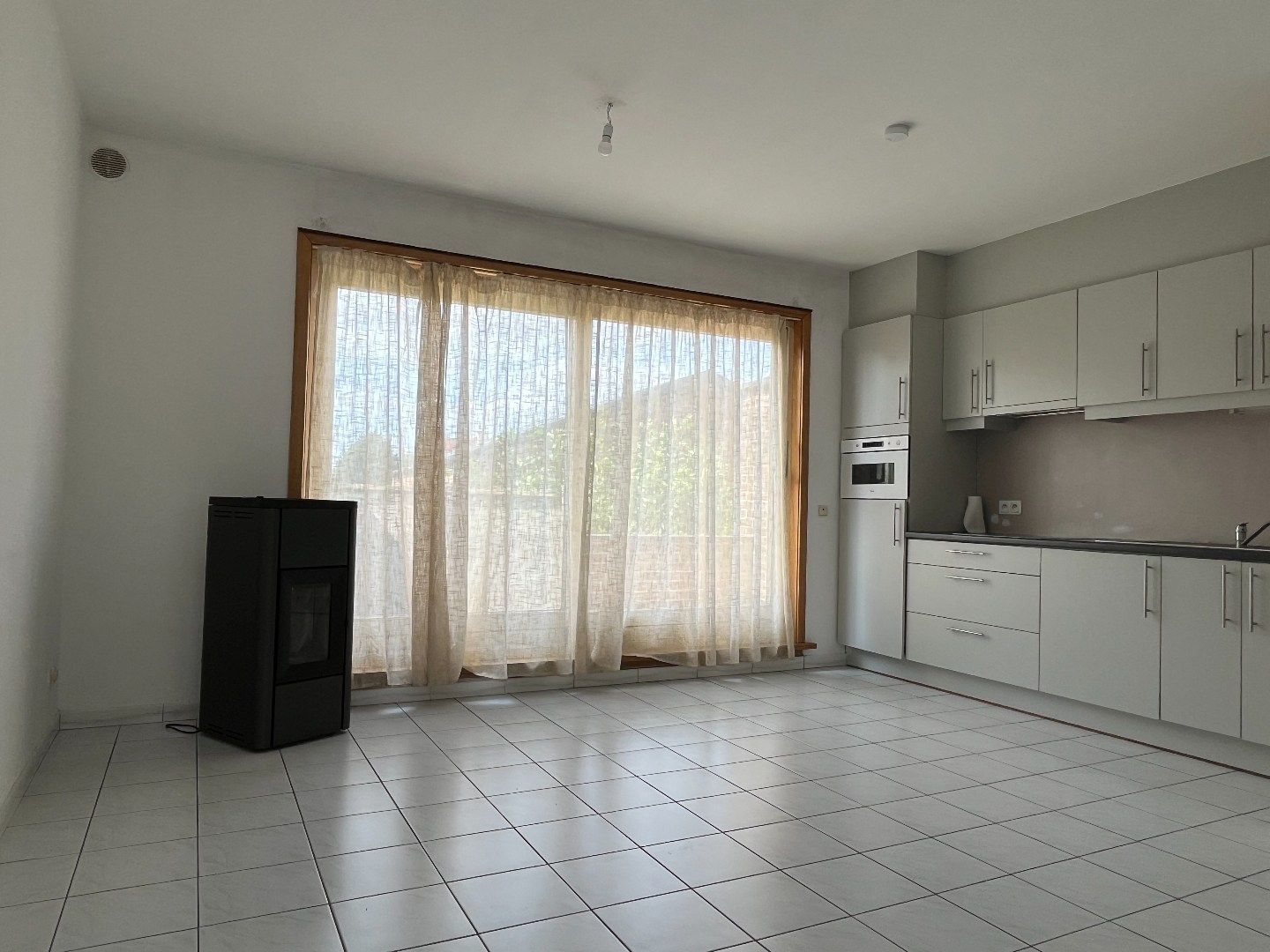 Instapklare woning met 3 slaapkamers op een goede ligging foto 7
