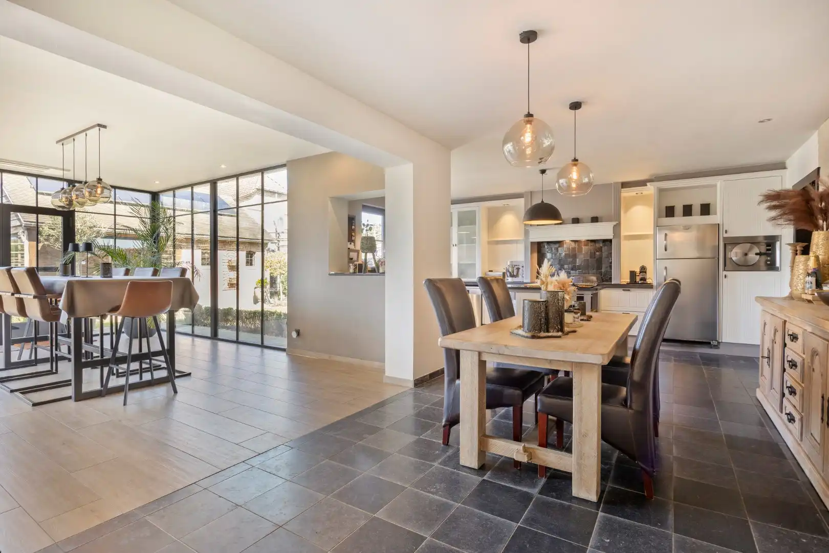 Landelijke woning met 3 slpks en poolhouse, rustig gelegen op 780 m² te Beverlo ! foto 9