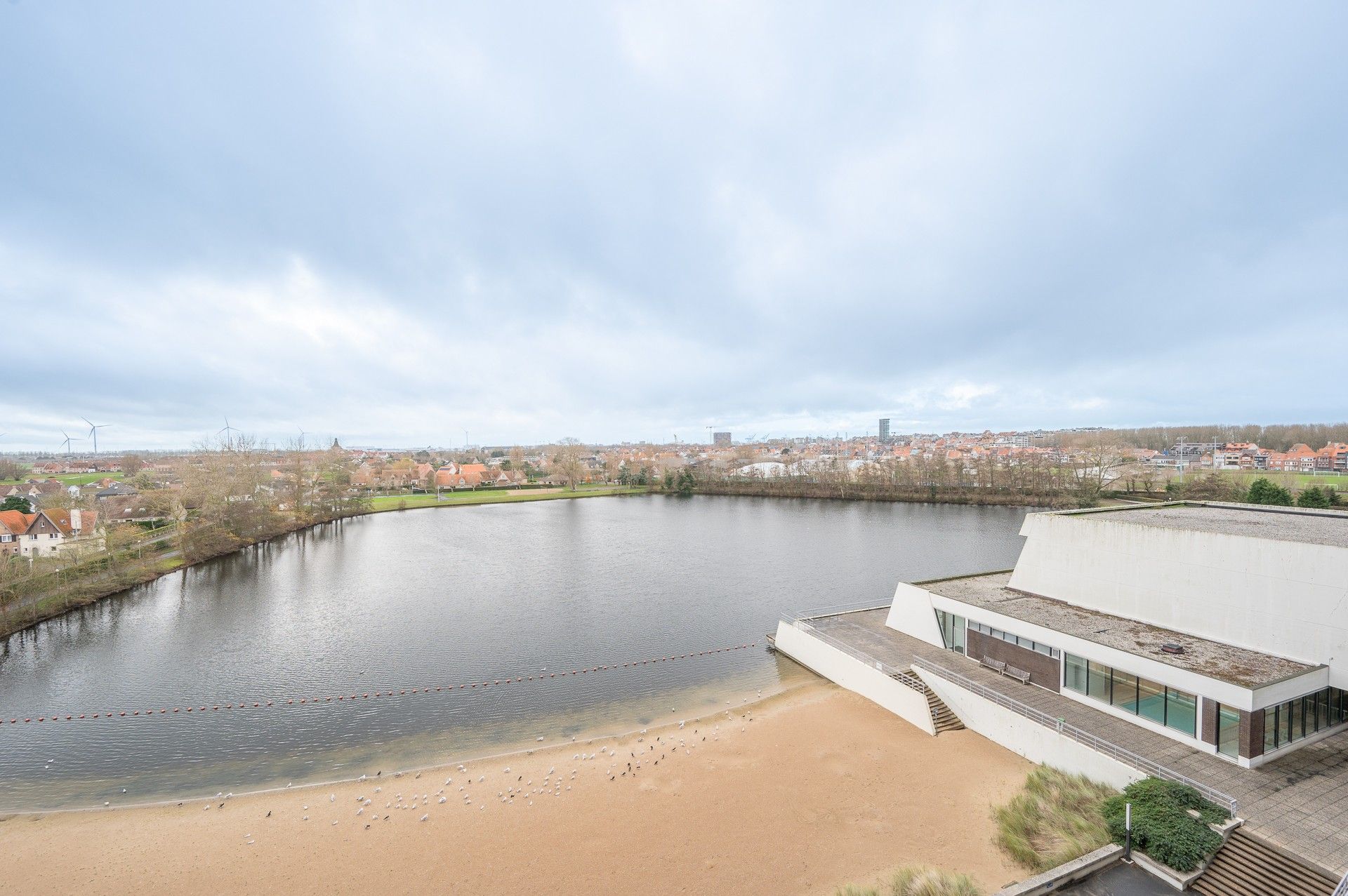 Gemeubeld: 2 slaapkamer appartement met adembenemende zichten! foto 19