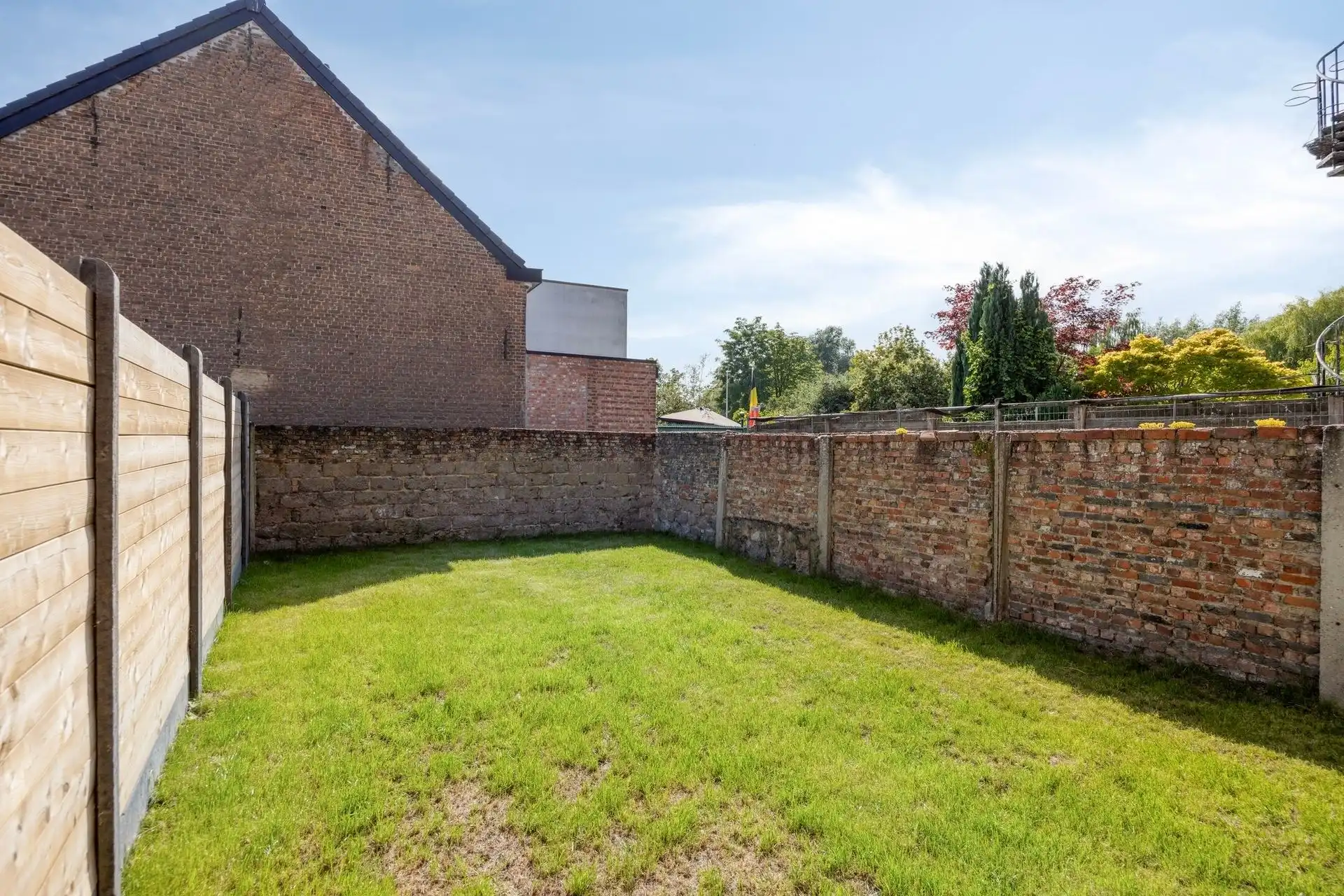 Instapklare woning met zonnige tuin! foto 2