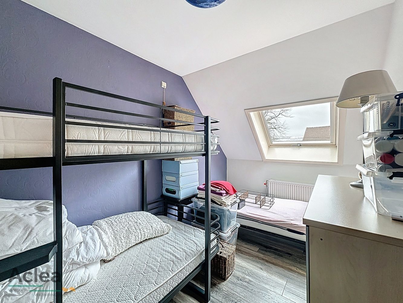 Charmante dorpswoning met 3 slpks en garage foto 12