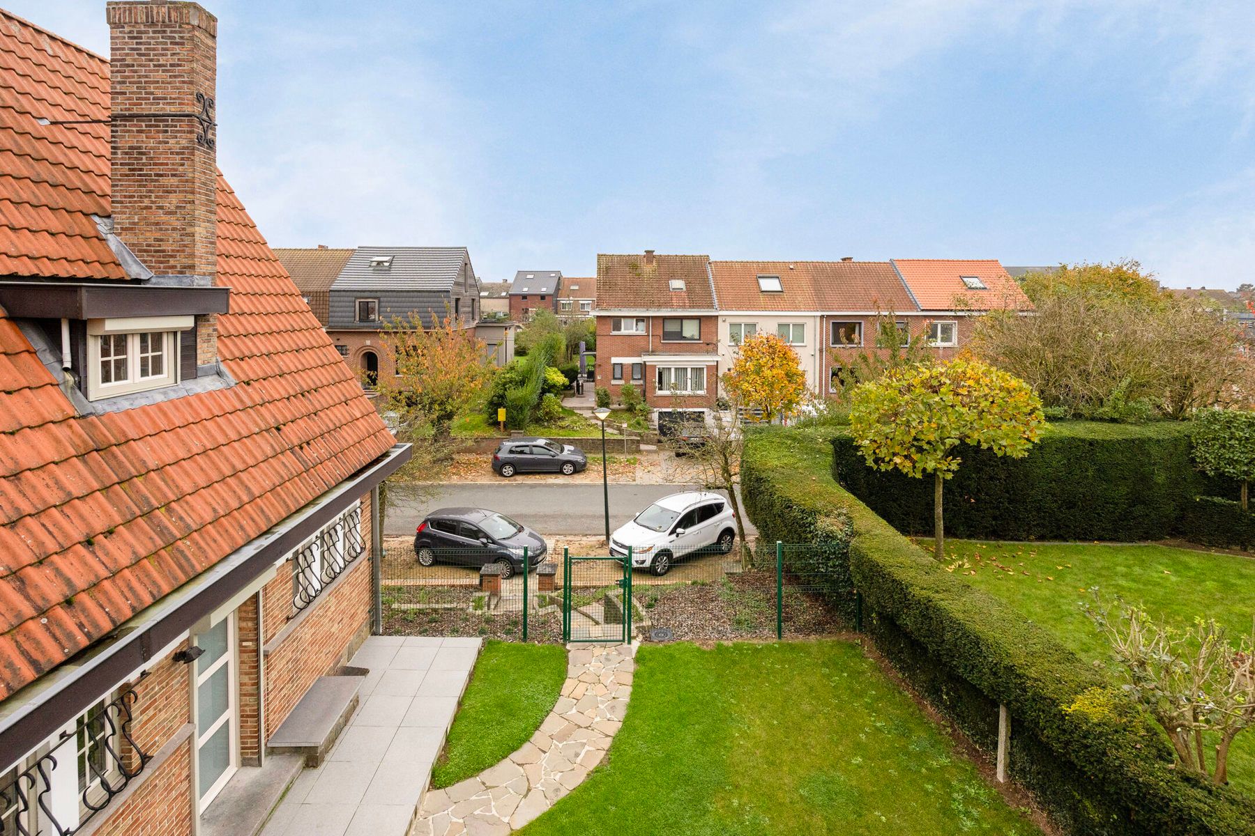 Goedgelegen, gerenoveerde villa met 2 kamers, garage & tuin! foto 42