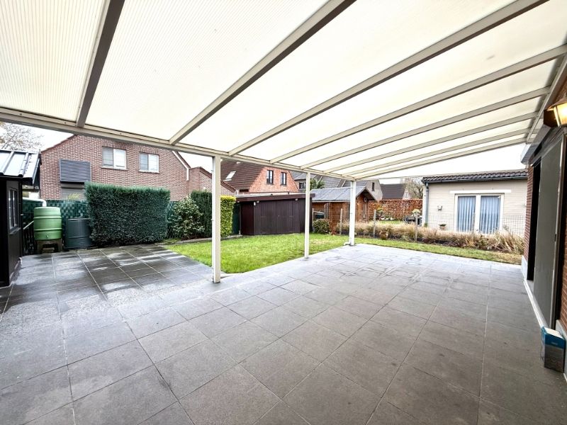 Verzorgde, energetisch gerenoveerde woning in rustige en centrale verkaveling foto 24